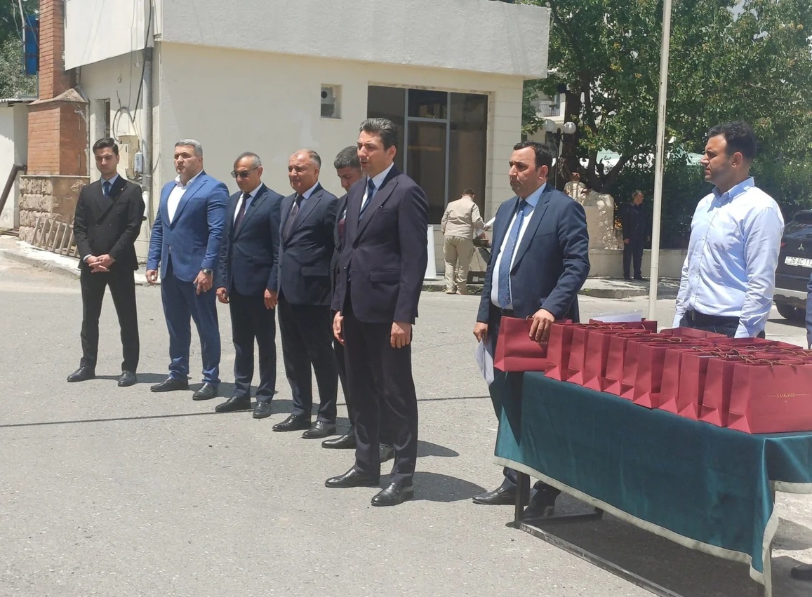 Xankəndi şəhərinə növbəti köç karvanı çatıb: Sakinlərə yeni mənzillərin açarları təqdim olunub